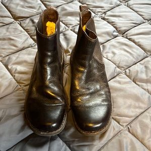 UGG 6” Biltmore Chelsea boots